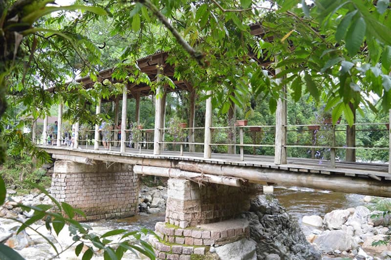 Estrada Bonita