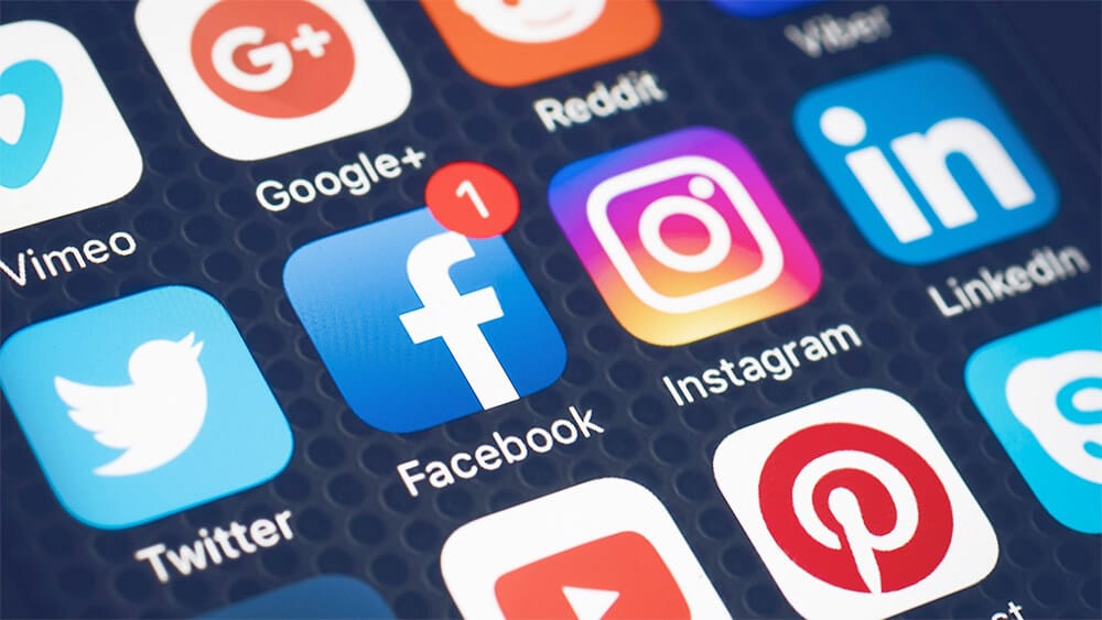 Cuidado com os excessos nas redes sociais